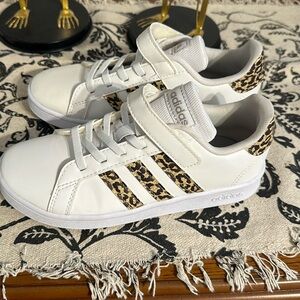 Kids Adidas Sneakers.